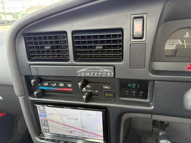 Toyota Hilux 1996 thumbnail 31