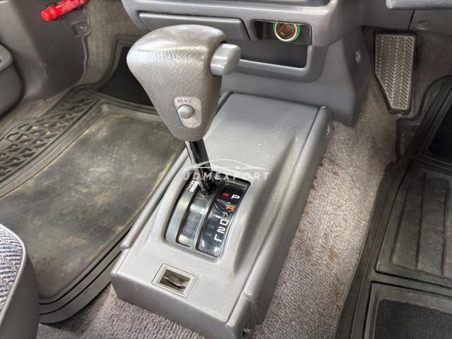 Toyota Hilux 1996 thumbnail 38