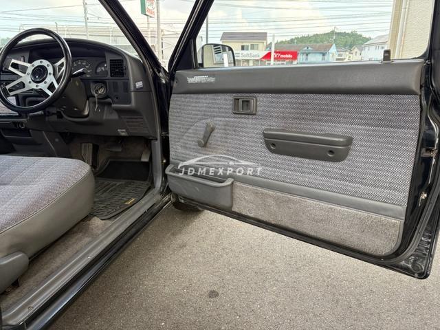 Toyota Hilux 1996 thumbnail 46