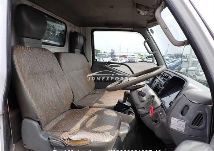 Mitsubishi Fuso Canter 1998 thumbnail 16