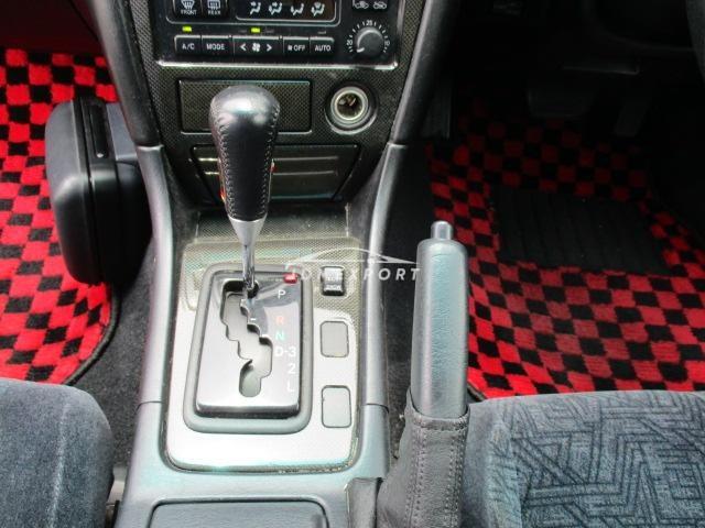 Toyota Chaser 2000 thumbnail 56