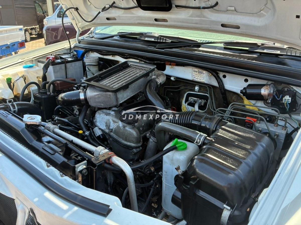 Suzuki Jimny 2000 thumbnail 68