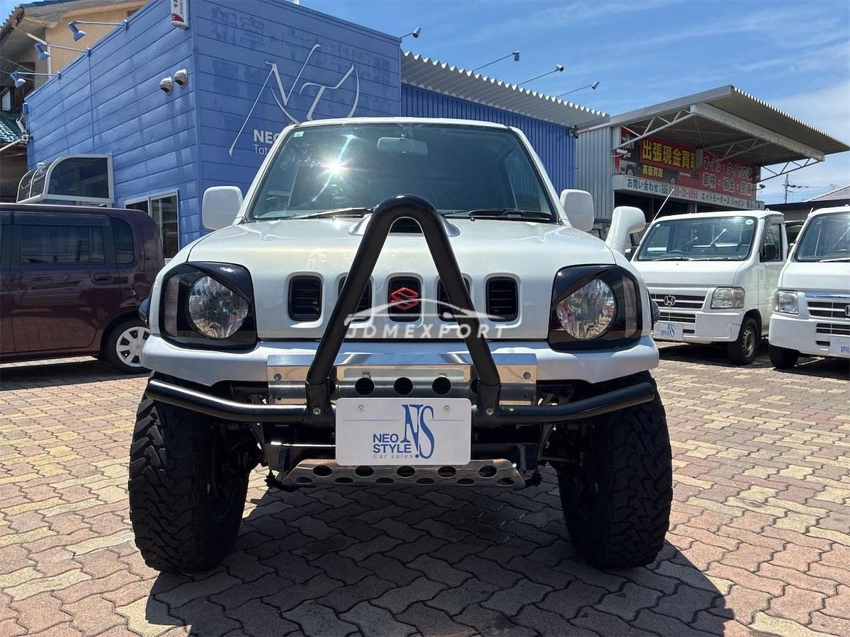 Suzuki Jimny 2000 thumbnail 2