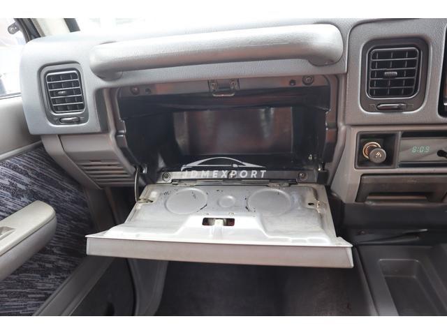 Toyota Land Cruiser Prado 1993 thumbnail 34