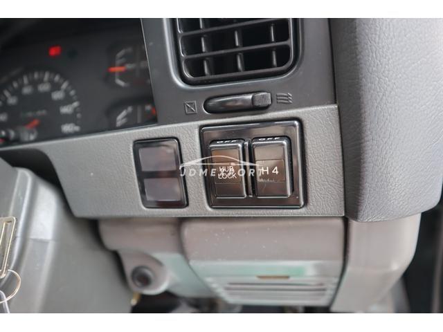 Toyota Land Cruiser Prado 1993 thumbnail 33