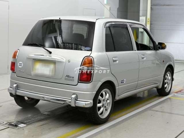 Daihatsu Mira Gino 2002 thumbnail 2
