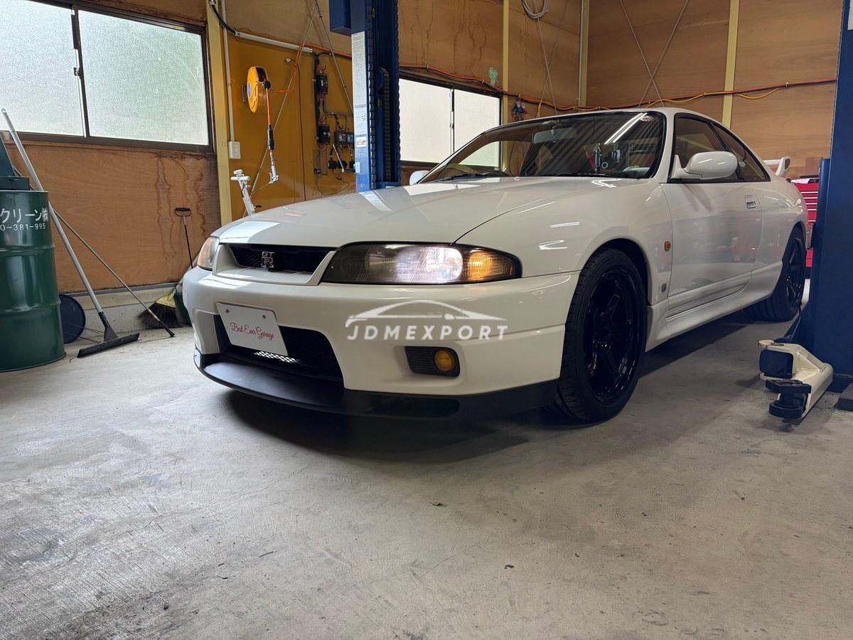 Nissan Skyline GT-R 1996 thumbnail 5