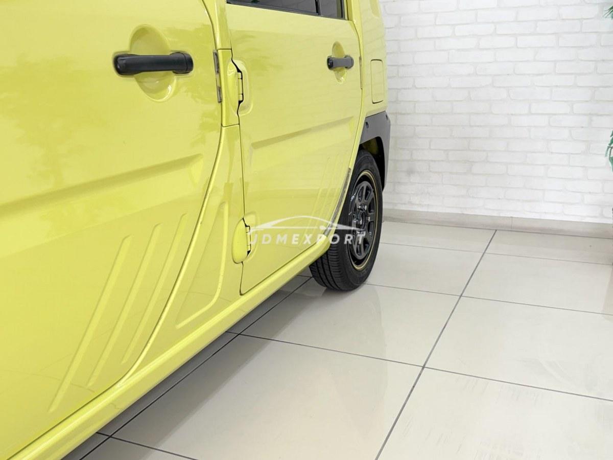 Daihatsu Naked 2000 thumbnail 32