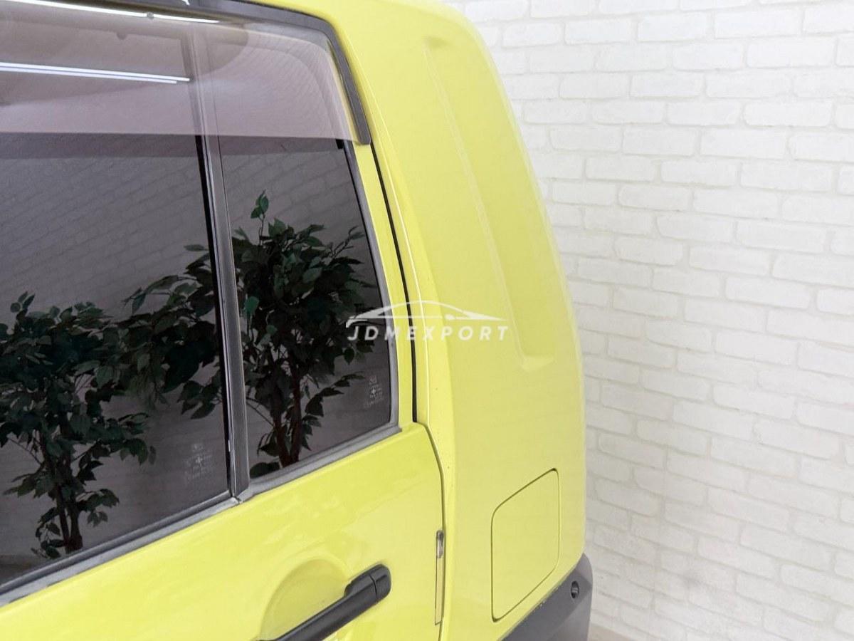 Daihatsu Naked 2000 thumbnail 30