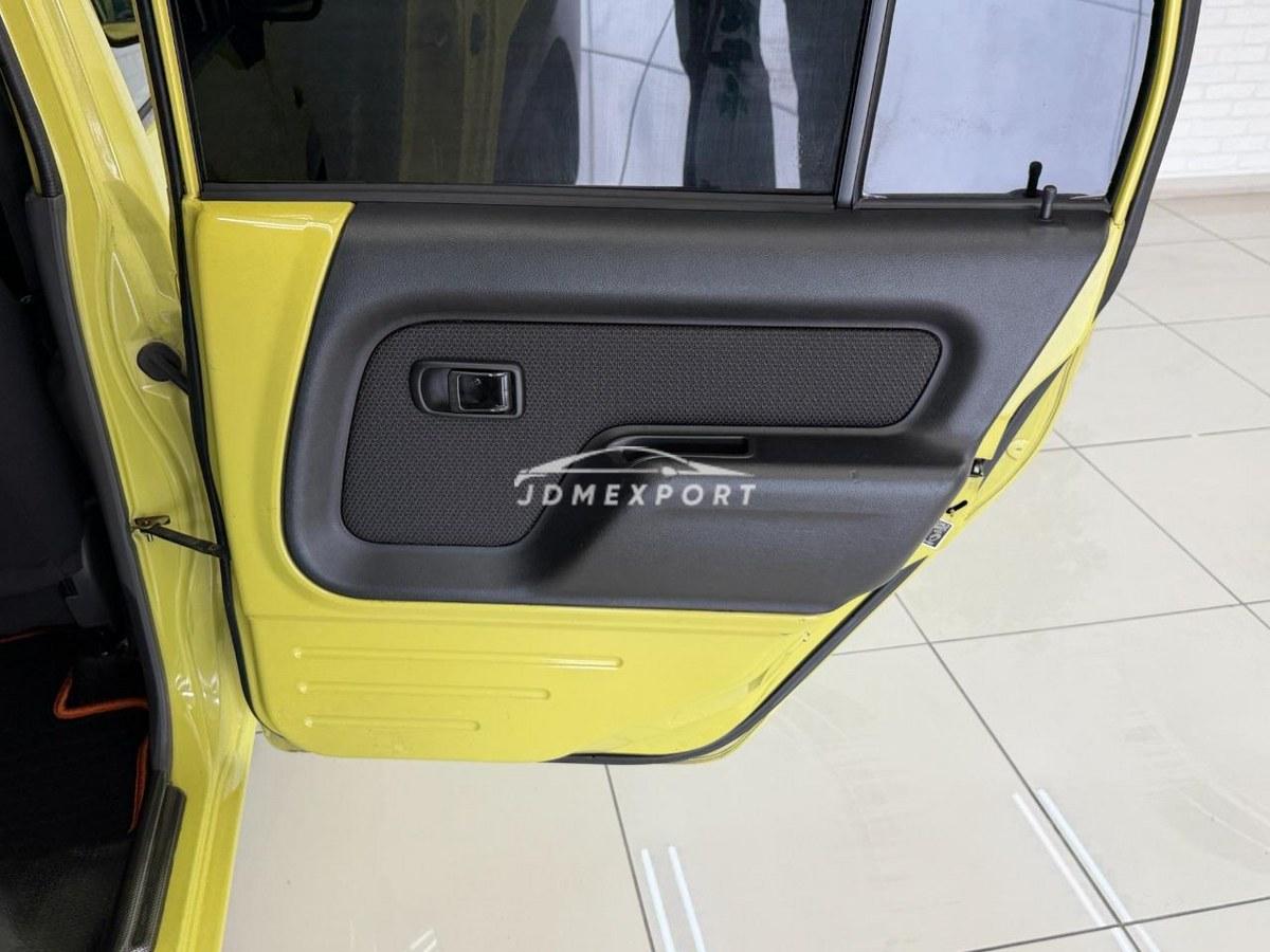 Daihatsu Naked 2000 thumbnail 75