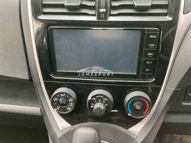 Toyota Ractis thumbnail 7