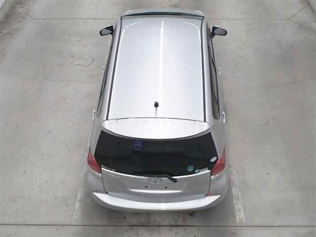 Toyota Ractis thumbnail 11