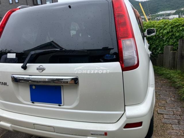 Nissan X-Trail 2000 thumbnail 3