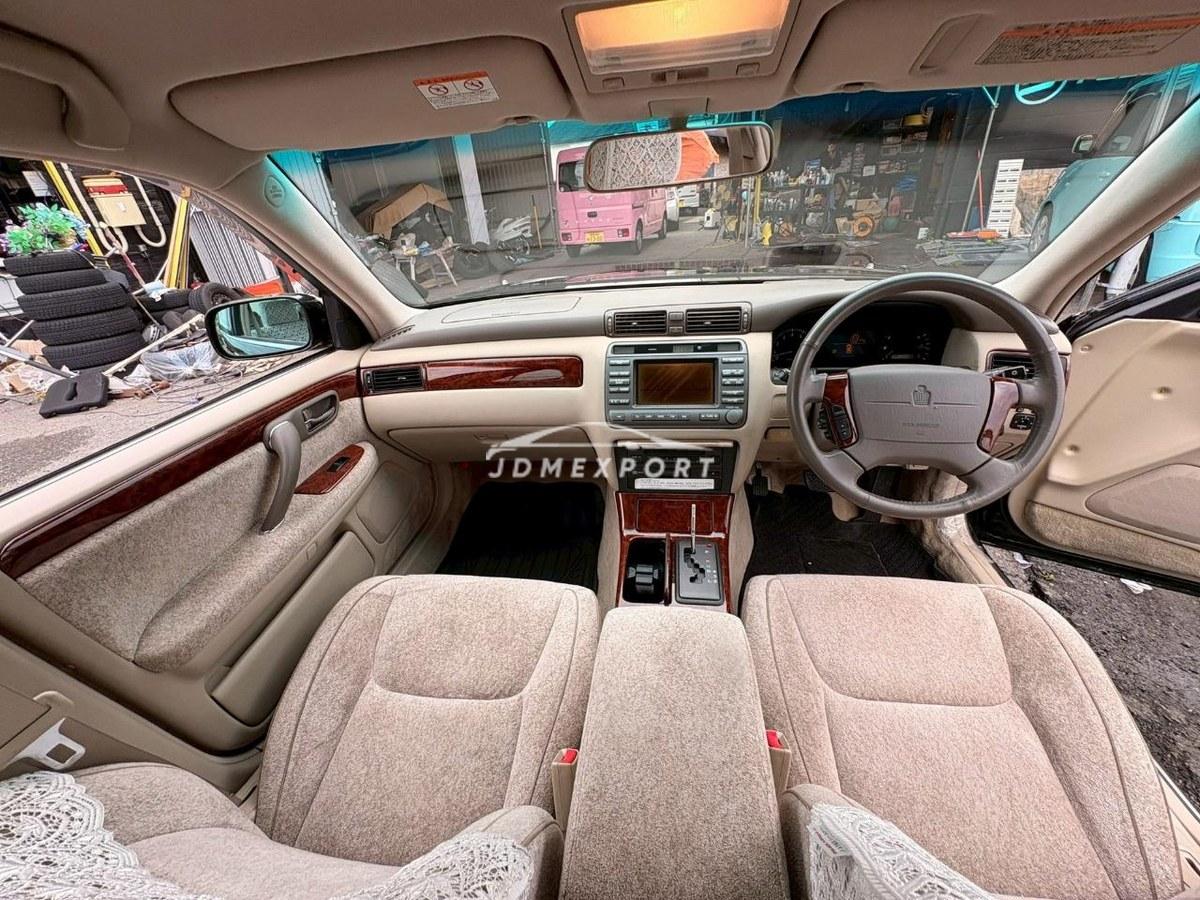 Toyota Crown Majesta 2001 thumbnail 30