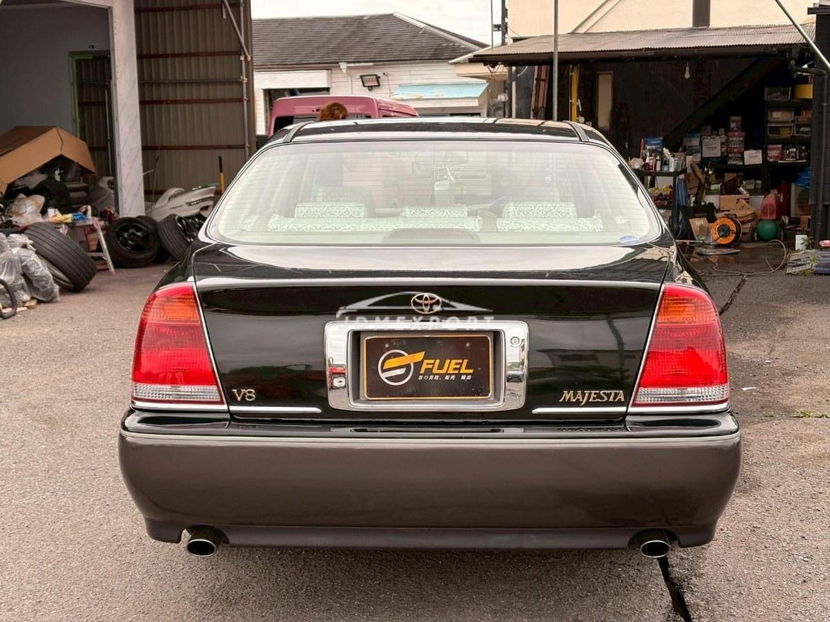 Toyota Crown Majesta 2001 thumbnail 10