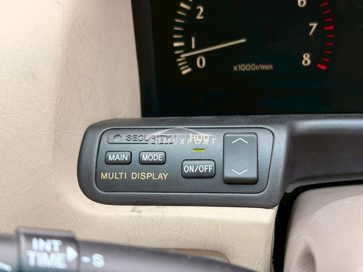 Toyota Crown Majesta 2001 thumbnail 43