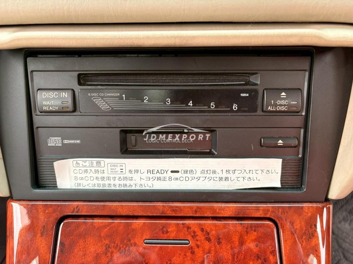 Toyota Crown Majesta 2001 thumbnail 36
