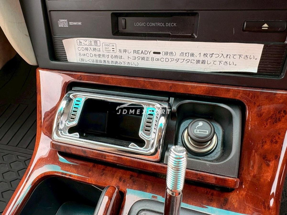 Toyota Crown Majesta 2001 thumbnail 37