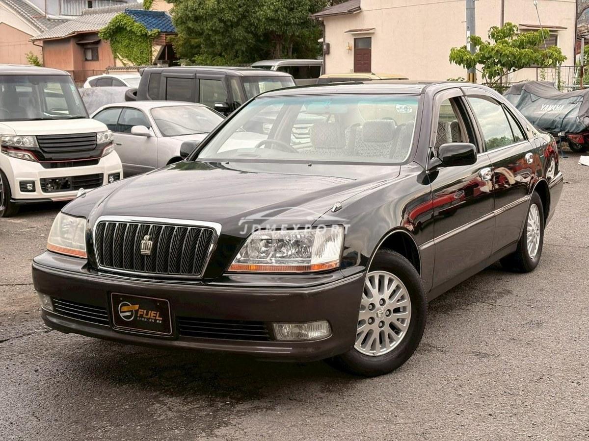 Toyota Crown Majesta 2001 thumbnail 3