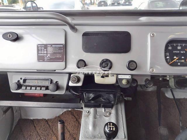 Suzuki Jimny 1972 thumbnail 15