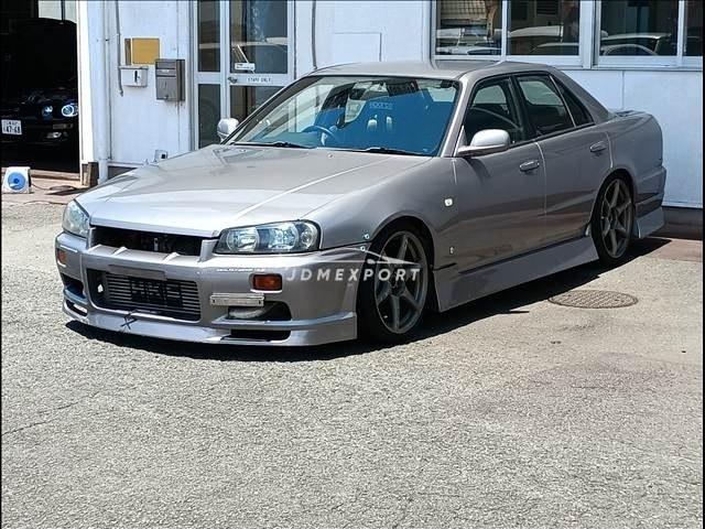 Nissan Skyline 1998