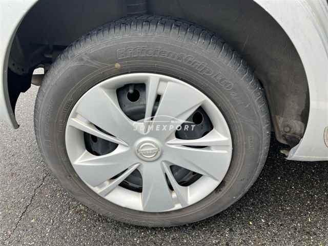 Nissan March thumbnail 10