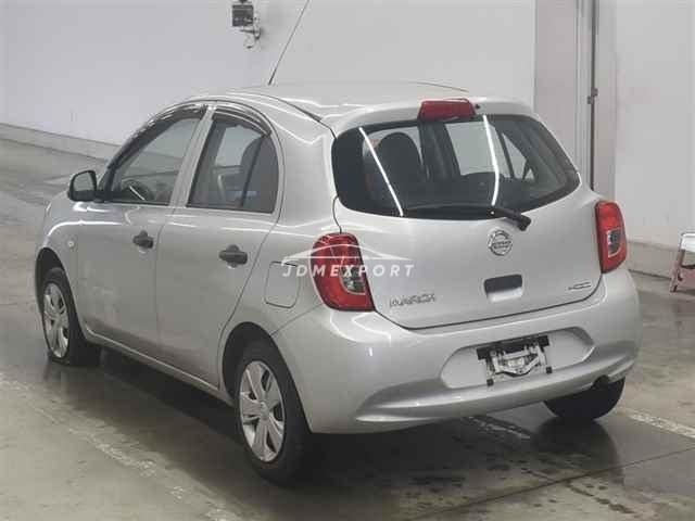 Nissan March thumbnail 2