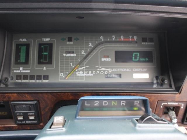 Toyota Crown 1983 thumbnail 16