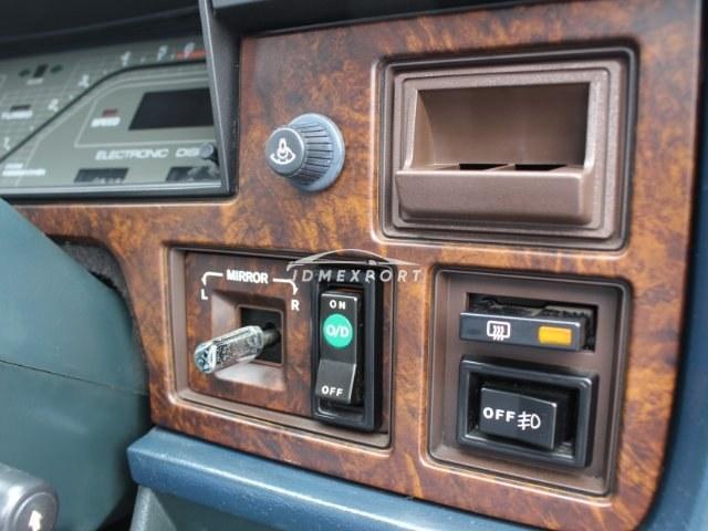 Toyota Crown 1983 thumbnail 29