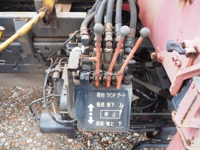 Nissan Diesel UD Condor 2000 thumbnail 20