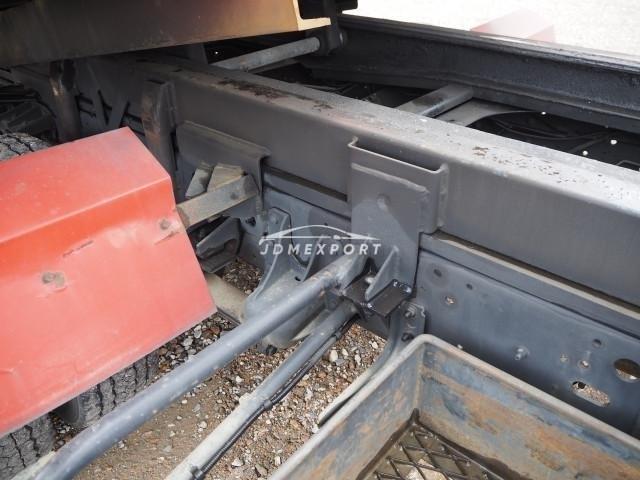 Nissan Diesel UD Condor 2000 thumbnail 23