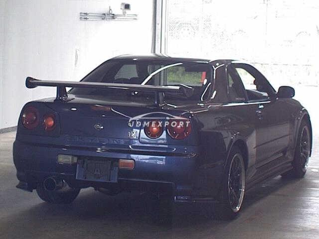 Nissan Skyline GT-R 2000 thumbnail 6