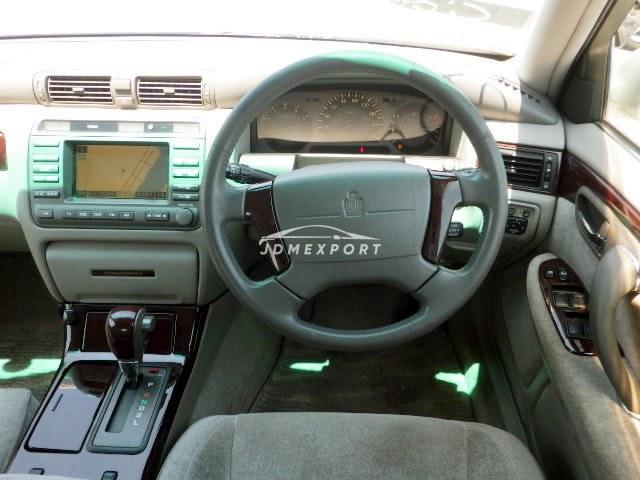 Toyota Crown 2001 thumbnail 6