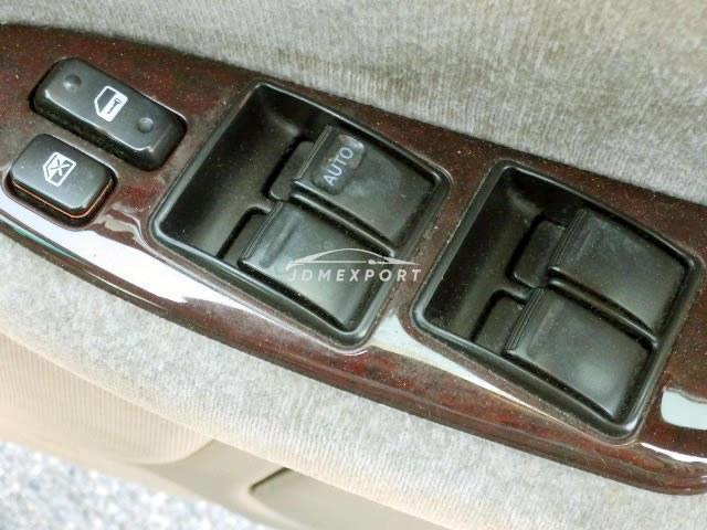 Toyota Crown 2001 thumbnail 17
