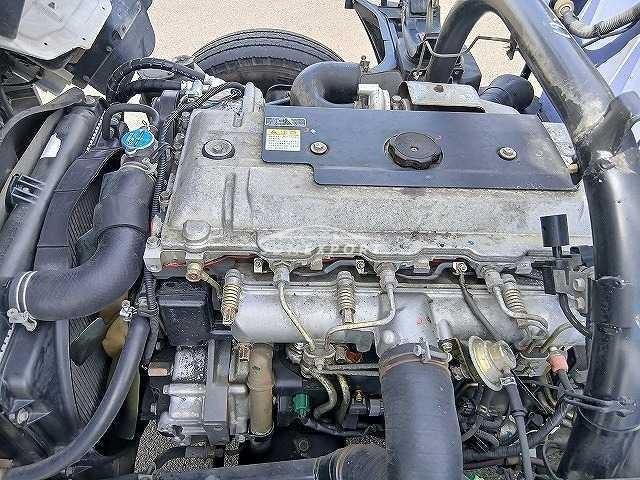 Mitsubishi Fuso Canter 2000 thumbnail 18