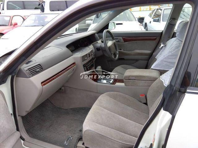 Nissan Cedric 2001 thumbnail 3