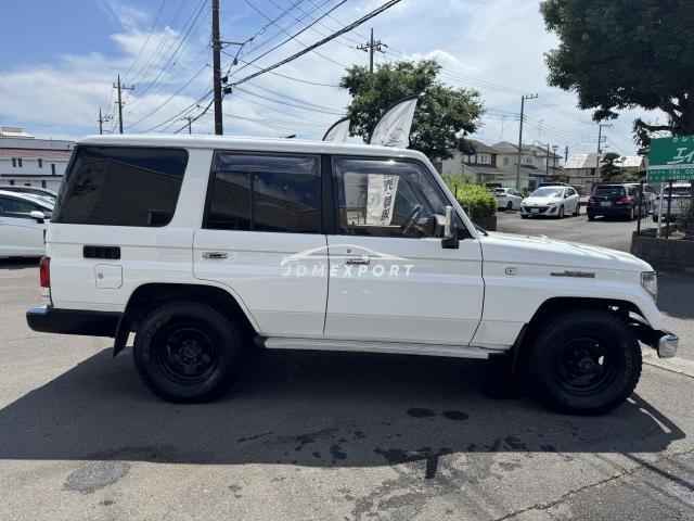 Toyota Land Cruiser Prado 1993 thumbnail 4