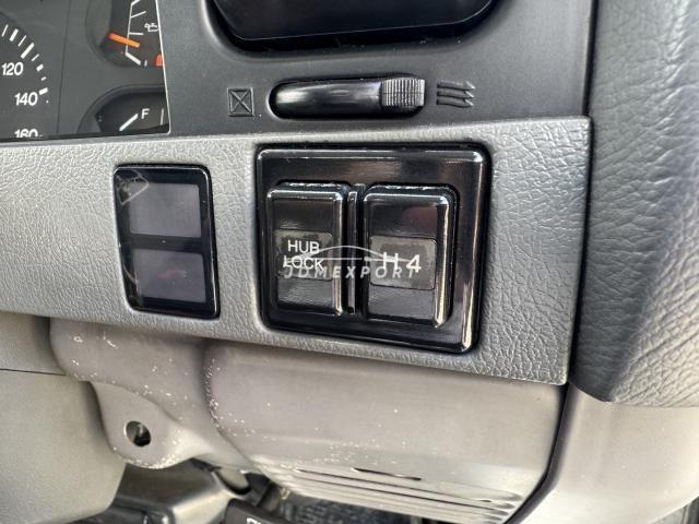 Toyota Land Cruiser Prado 1993 thumbnail 20
