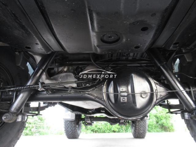 Toyota Land Cruiser 70 1998 thumbnail 12