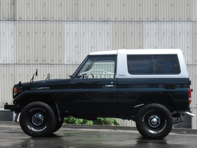 Toyota Land Cruiser 70 1998 thumbnail 3