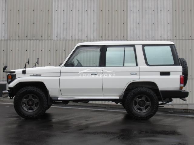 Toyota Land Cruiser 70 1999 thumbnail 7
