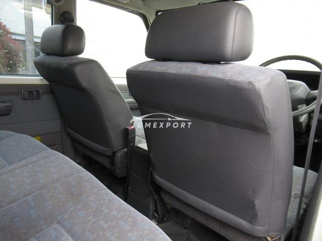 Toyota Land Cruiser 70 1999 thumbnail 18