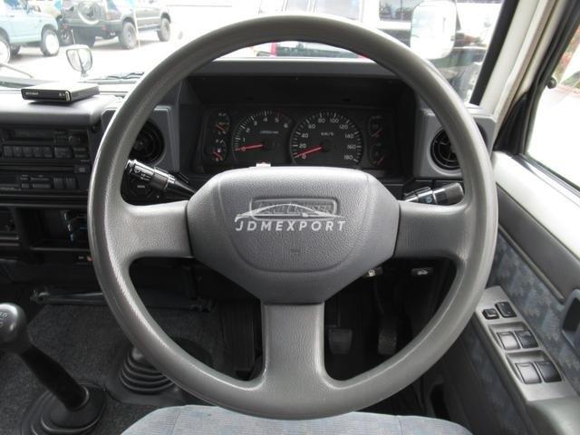 Toyota Land Cruiser 70 1999 thumbnail 55
