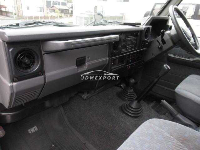 Toyota Land Cruiser 70 1999 thumbnail 14