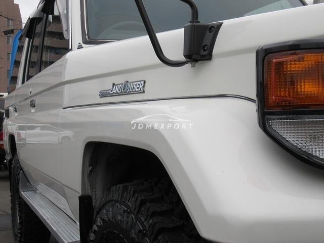 Toyota Land Cruiser 70 1999 thumbnail 32
