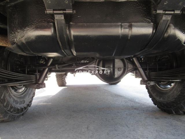 Toyota Land Cruiser 70 1999 thumbnail 76