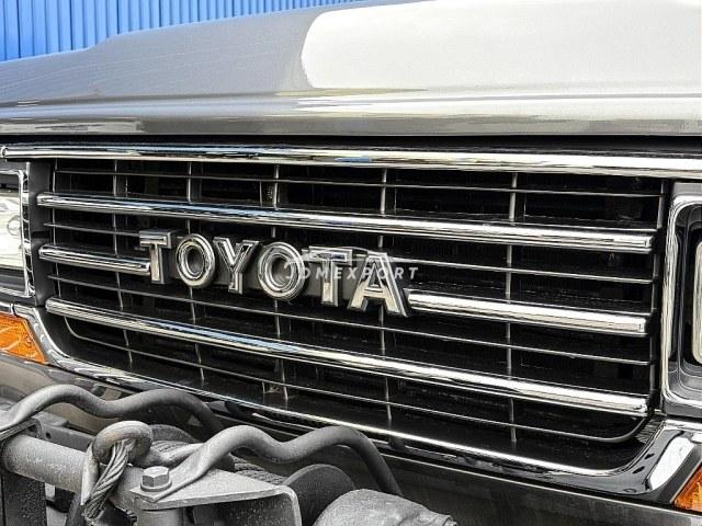 Toyota Land Cruiser 1989 thumbnail 12