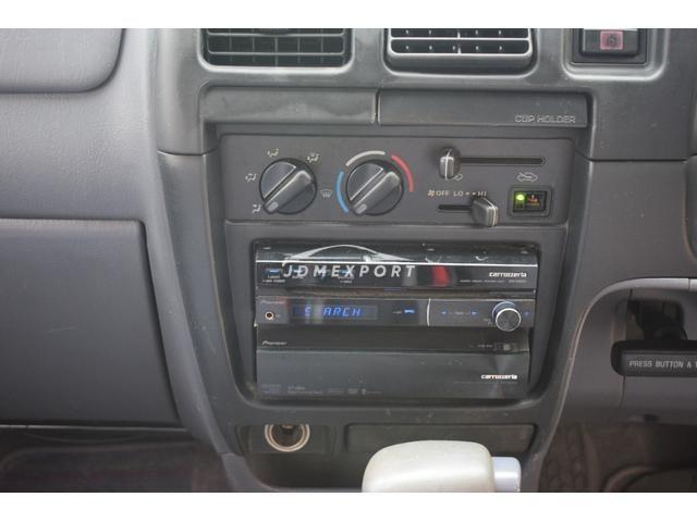 Toyota Hilux 1999 thumbnail 24