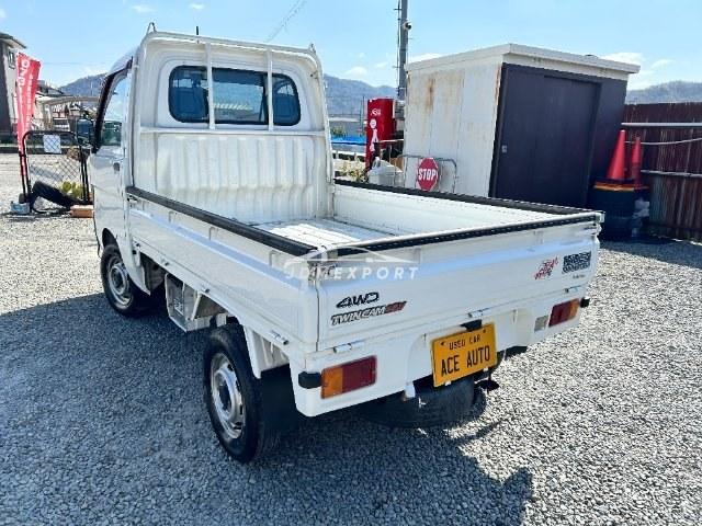 Daihatsu Hijet Truck 1996 thumbnail 2