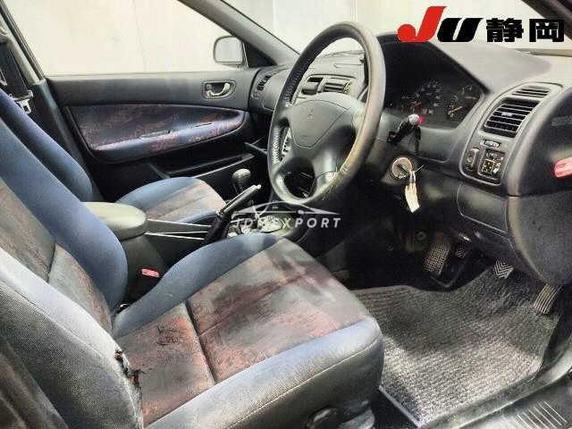 Mitsubishi Galant 1998 thumbnail 4